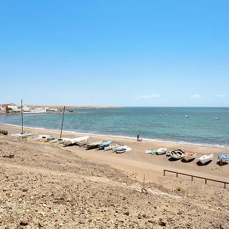 Tranquilidad En La Playa Puerto de las Lajas